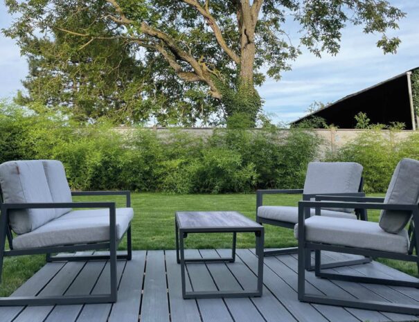 epidort-gite-salon-de-jardin