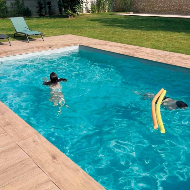 epidort-image-piscine-enfant-jeu