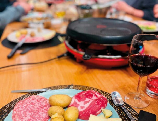 epidort-image-salle-a-manger-raclette